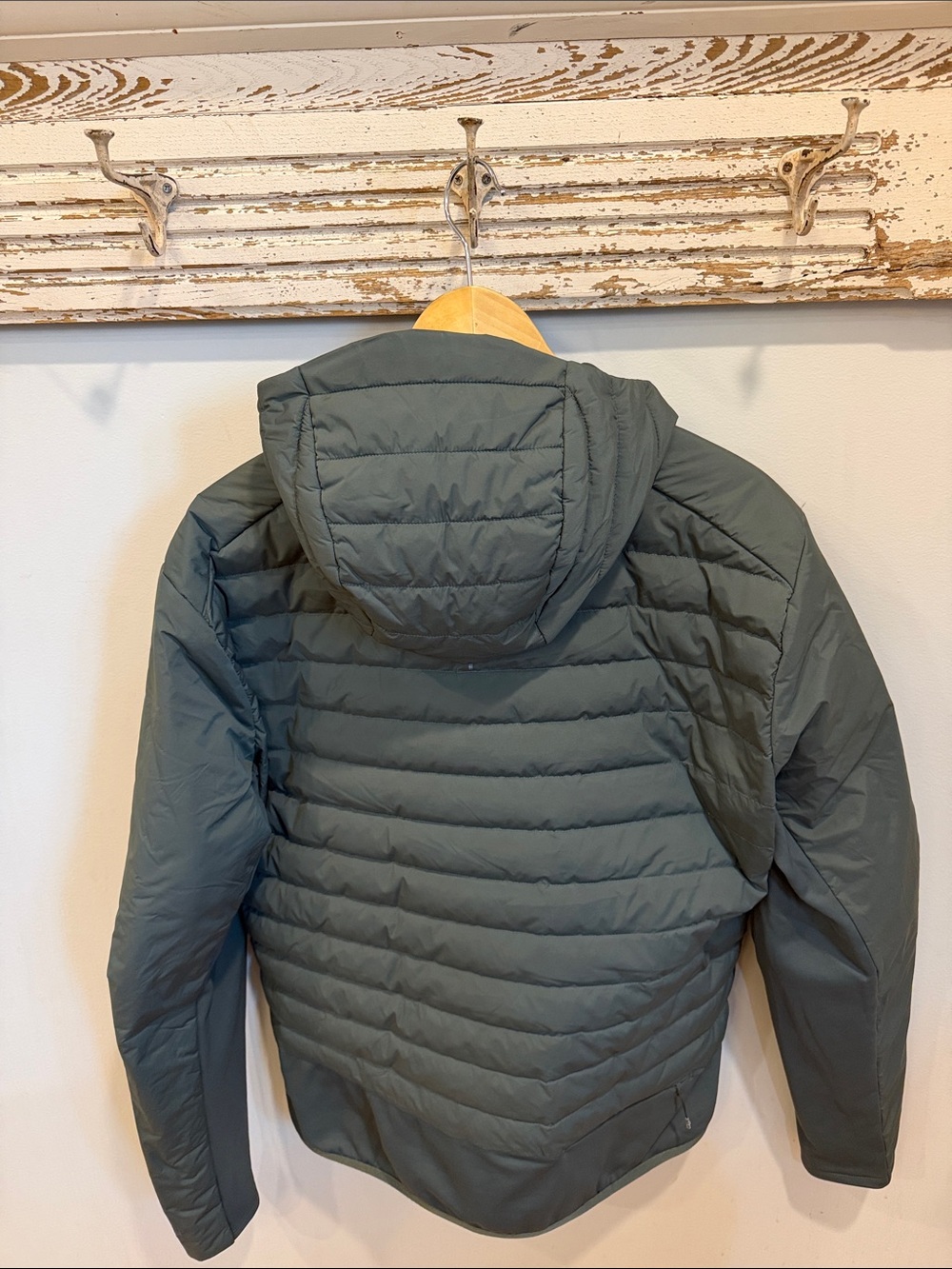Lululemon Down for It All Hoodie
Smoked Spruce Size Large - Picture 3 of 8